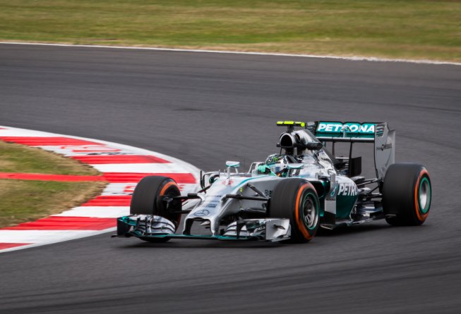 Hamilton F1 Favorite Without Rosberg Hamilton F1 Favorite Without Rosberg
