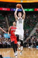 NBA Offseason: Odds Curry, George, Griffin & Melo Move