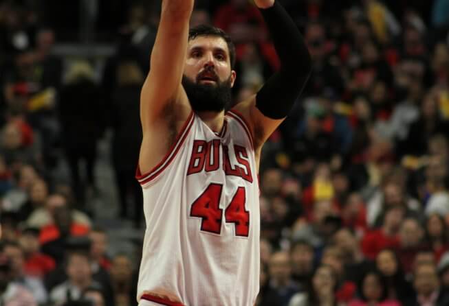 Weekly NBA Betting Tips (Dec. 17, 2017) Bulls forward Nikola Mirotic at the foul line