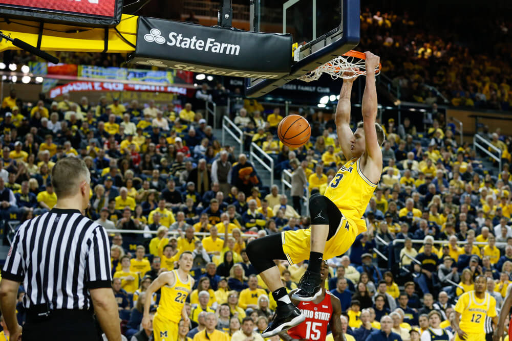 Michigan's Moritz Wagner dunking