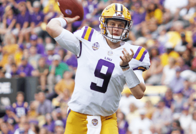 LSU QB Joe Burrow slinging a pass.