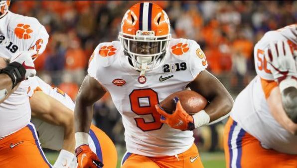 Clemson running back Travis Etienne