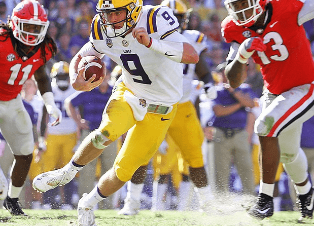 LSU QB Joe Burrow escaping would-be tacklers