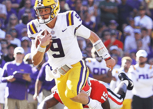 Joe Burrow running the ball for the LSU Tigers