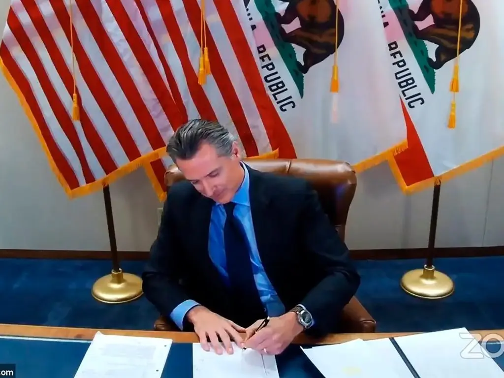 Gavin signs bill